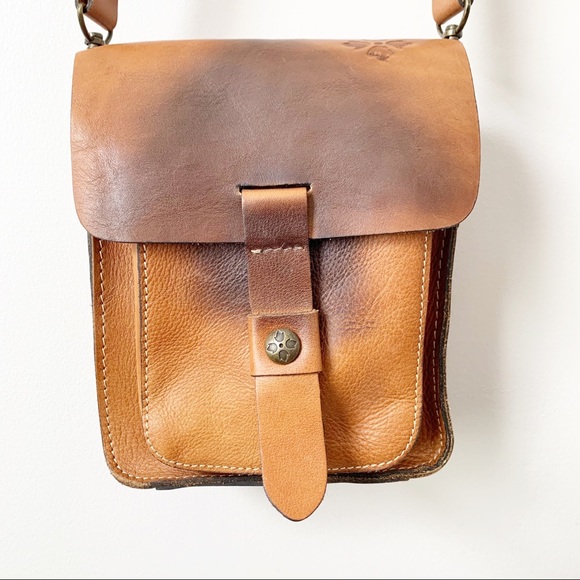 Patricia Nash Italian Leather Lari Crossbody